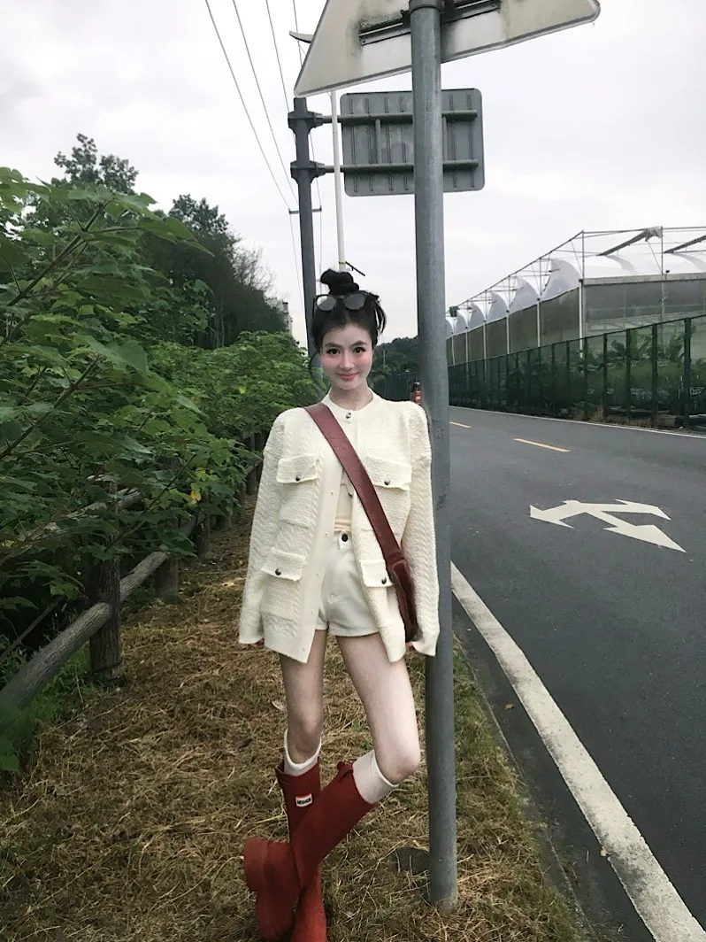 Твидовый жакет женский коричневый осенний с капюшоном на молнии, мягкий, уютный, повседневный, спортивный, свободного кроя, подходит для бега
Твидовый жакет женский коричневый осенний с капюшоном на молнии, мягкий, уютный, повседневный, спортивный, свободного кроя, подходит для бега