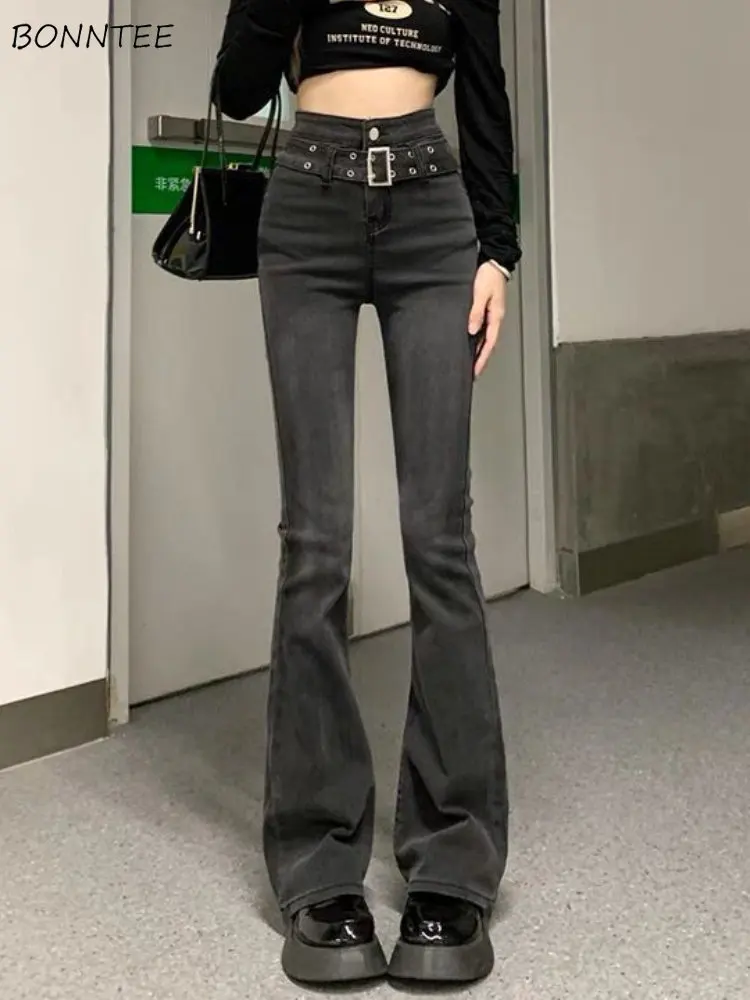 Vintage Flare Jeans Women Hotsweet Spring Simple Korean Style High Waist Streetwear Casual Skinny Sexy Female Temper Popular New
Vintage Flare Jeans Women Hotsweet Spring Simple Korean Style High Waist Streetwear Casual Skinny Sexy Female Temper Popular New
