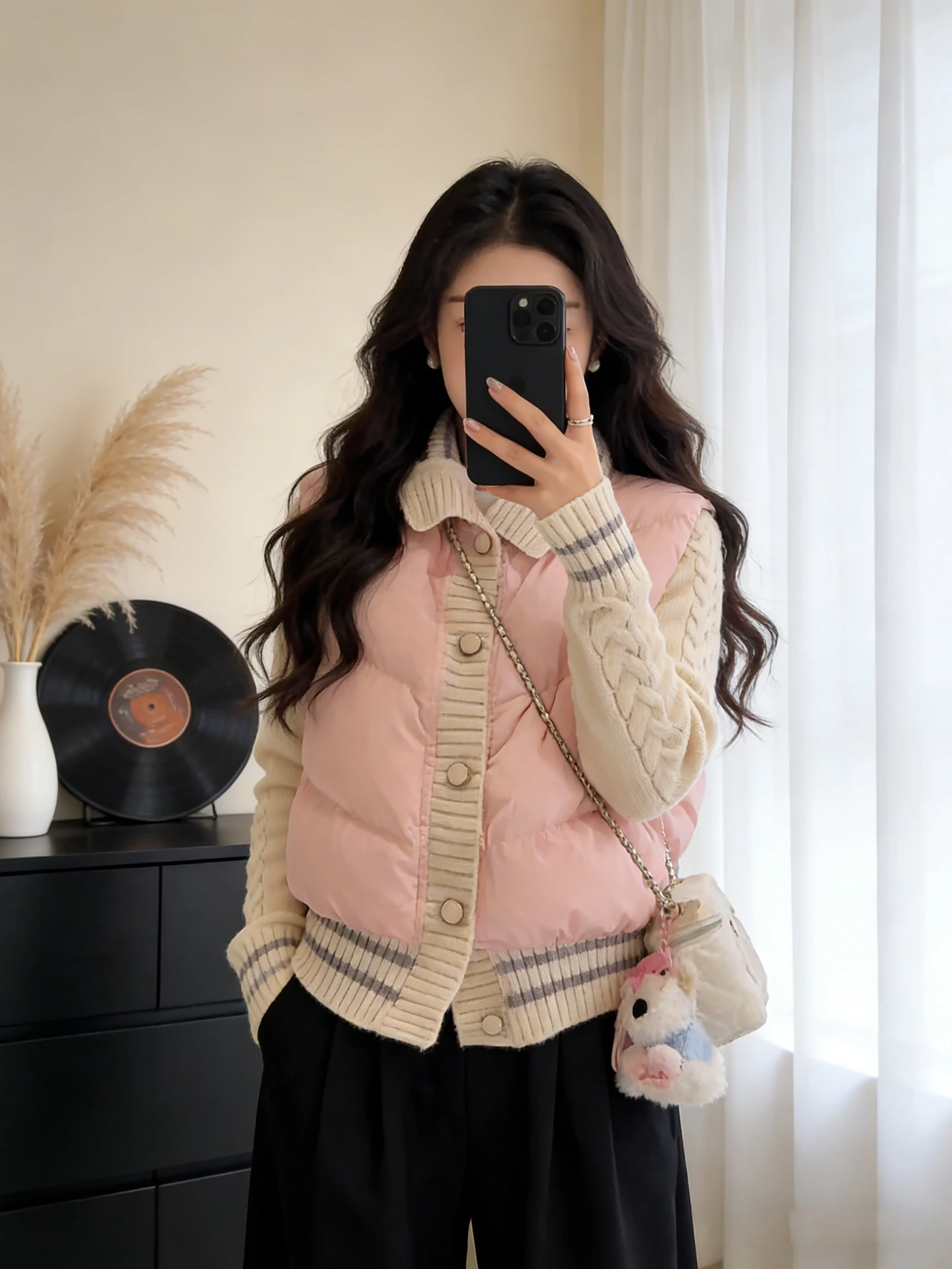 Новая женская зимняя вязаная куртка-пуховик из хлопка в корейском стиле, с воротником-стойкой, в стиле Little Fraance, розовая
Новая женская зимняя вязаная куртка-пуховик из хлопка в корейском стиле, с воротником-стойкой, в стиле Little Fraance, розовая