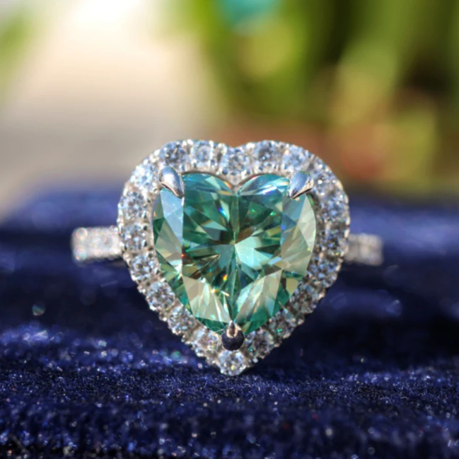 Heart Cut Full Color Lab Diamond and VVS Silica Engagement Ring Silica Jewelry Ring Female Male
Heart Cut Full Color Lab Diamond and VVS Silica Engagement Ring Silica Jewelry Ring Female Male