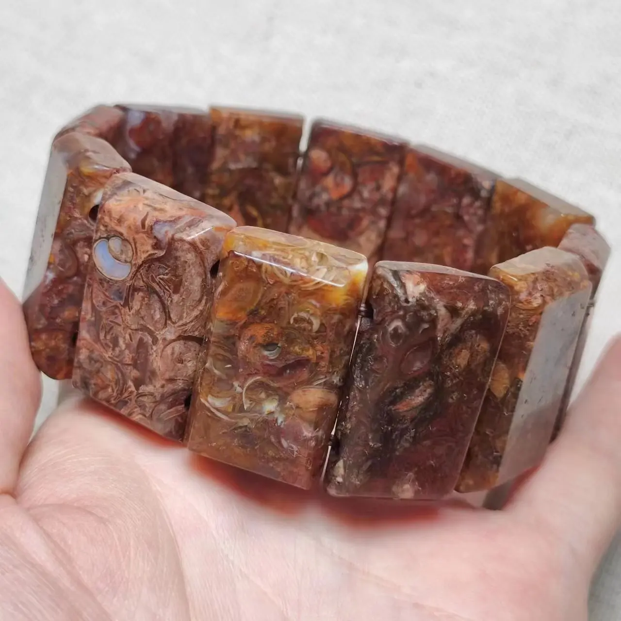 1pcs/lot natural Magic snail Hand row Agate rough Unique pattern Birthday gifts Men's model jewelry Strong energy Ethnography
1pcs/lot natural Magic snail Hand row Agate rough Unique pattern Birthday gifts Men's model jewelry Strong energy Ethnography
