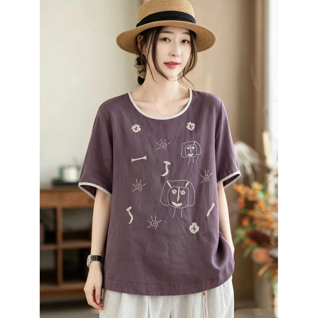 Elegant round Neck Short Sleeve Women's T-shirt Embroidered Cotton Linen Base Shirt Large Size Summer New Style Commute Style
Elegant round Neck Short Sleeve Women's T-shirt Embroidered Cotton Linen Base Shirt Large Size Summer New Style Commute Style