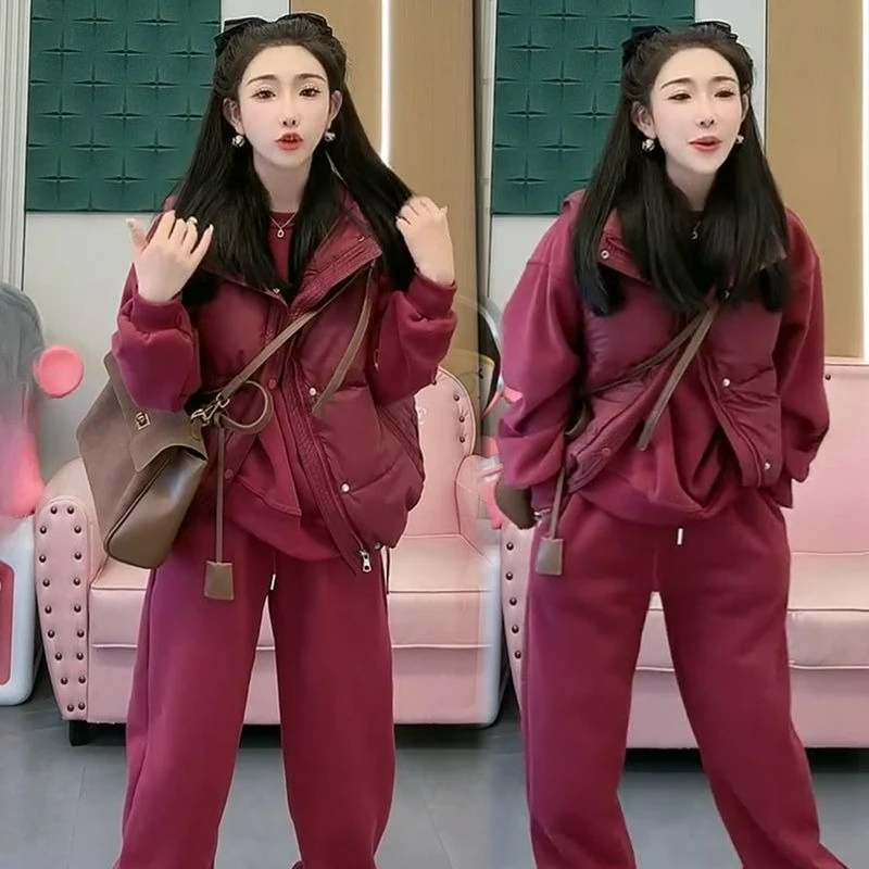 Autumn and Winter New Velvet Thickened Fashion Sweater Set Women's Loose Large Size Cotton Vest Temperament Three-piece Set
Autumn and Winter New Velvet Thickened Fashion Sweater Set Women's Loose Large Size Cotton Vest Temperament Three-piece Set
