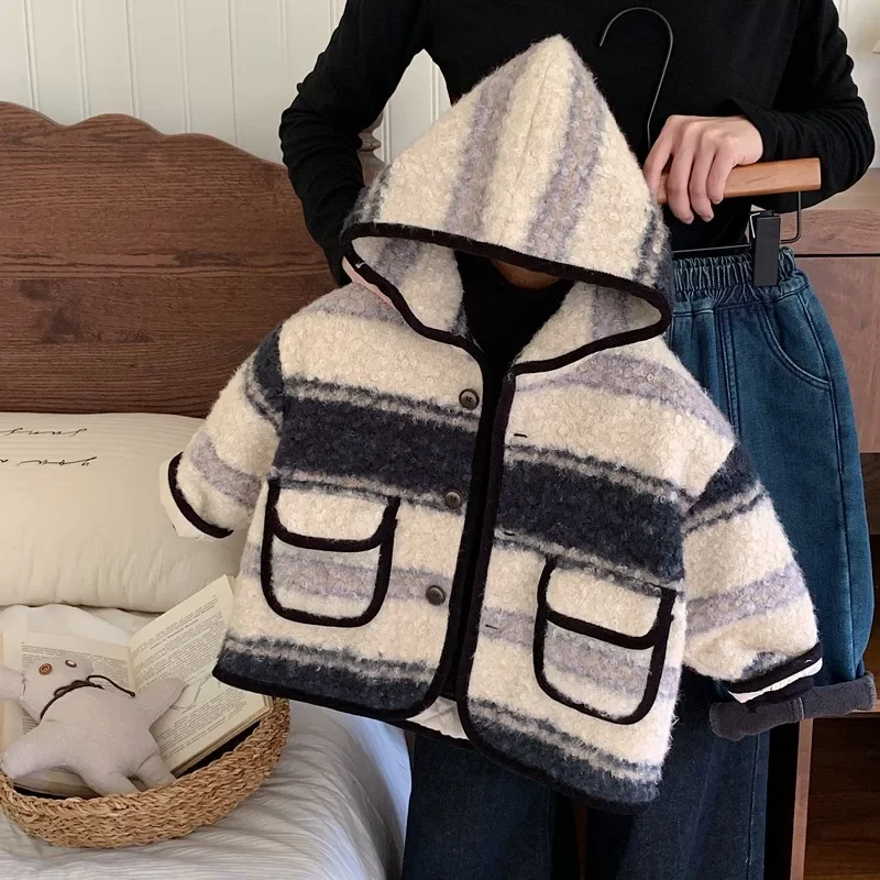 Boys' Cotton Jacket for Autumn and Winter 2024 New Stylish Men's Baby Thick Cotton Coat Children's Winter Checkered Coat
Boys' Cotton Jacket for Autumn and Winter 2024 New Stylish Men's Baby Thick Cotton Coat Children's Winter Checkered Coat