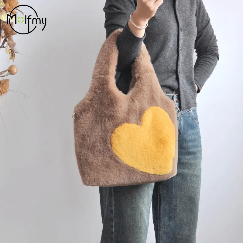 Милые пушистые сумки-тоут, женская повседневная сумка на плечо, цветная плюшевая женская сумка с вышивкой, женская сумка-мессенджер, сумка через плечо
Милые пушистые сумки-тоут, женская повседневная сумка на плечо, цветная плюшевая женская сумка с вышивкой, женская сумка-мессенджер, сумка через плечо