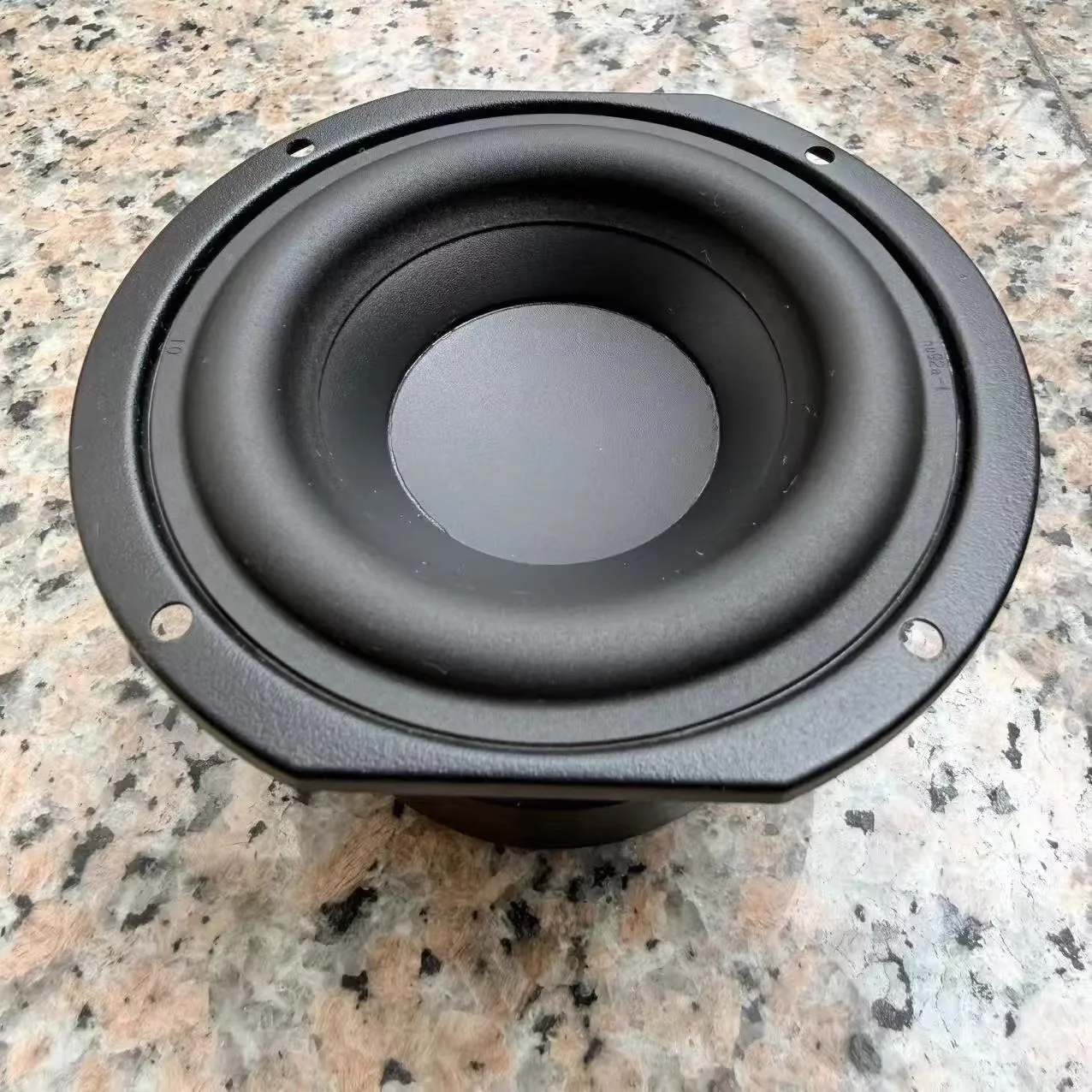 GHXAMP 4" Inch 119mm Mid-Bass Woofer Midrange Speaker Driver for DIY Audio, Rubber Surround, 8 Ohm 35W 1PC
GHXAMP 4" Inch 119mm Mid-Bass Woofer Midrange Speaker Driver for DIY Audio, Rubber Surround, 8 Ohm 35W 1PC