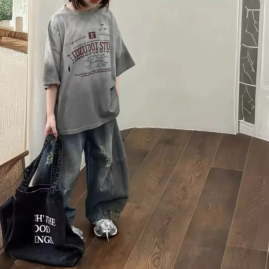 Girls Suits Children 2024 New Autumn Collection Fashion T-shirt and Trousers Two-piece Set Clothes European Fashion Style Suits
Girls Suits Children 2024 New Autumn Collection Fashion T-shirt and Trousers Two-piece Set Clothes European Fashion Style Suits