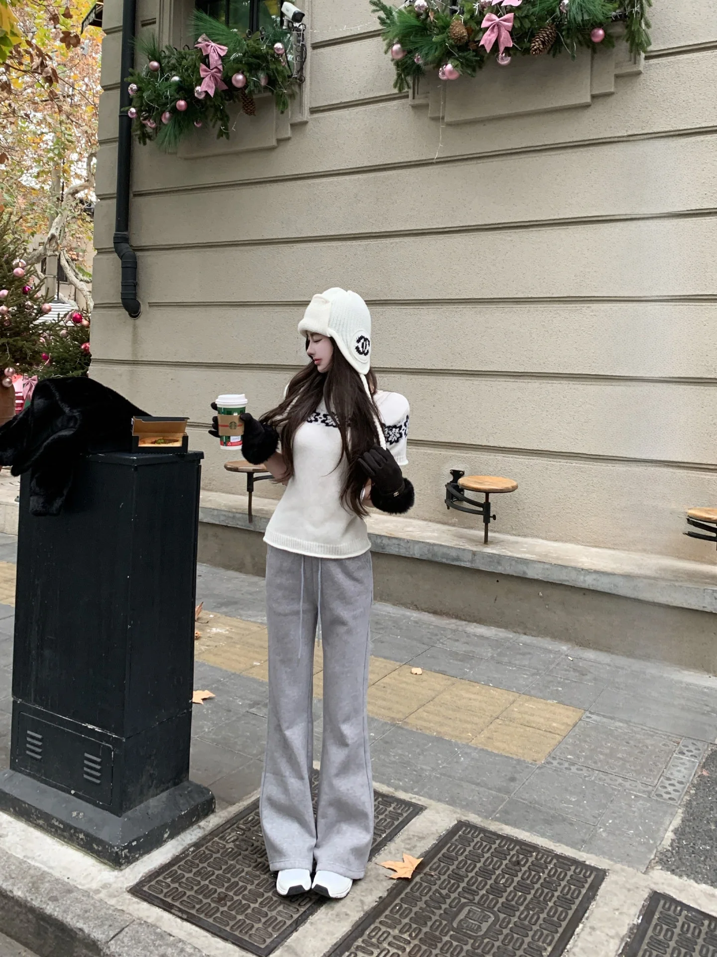 OKMASHOP Grey Knitted Casual Pants Women's High Waist Loose Straight Leg Floor-Length Trousers Comfortable Warm Winter Fashion
OKMASHOP Grey Knitted Casual Pants Women's High Waist Loose Straight Leg Floor-Length Trousers Comfortable Warm Winter Fashion