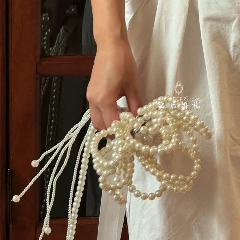 "Elegant Pearl" Handmade bouquet, handmade bouquet
"Elegant Pearl" Handmade bouquet, handmade bouquet