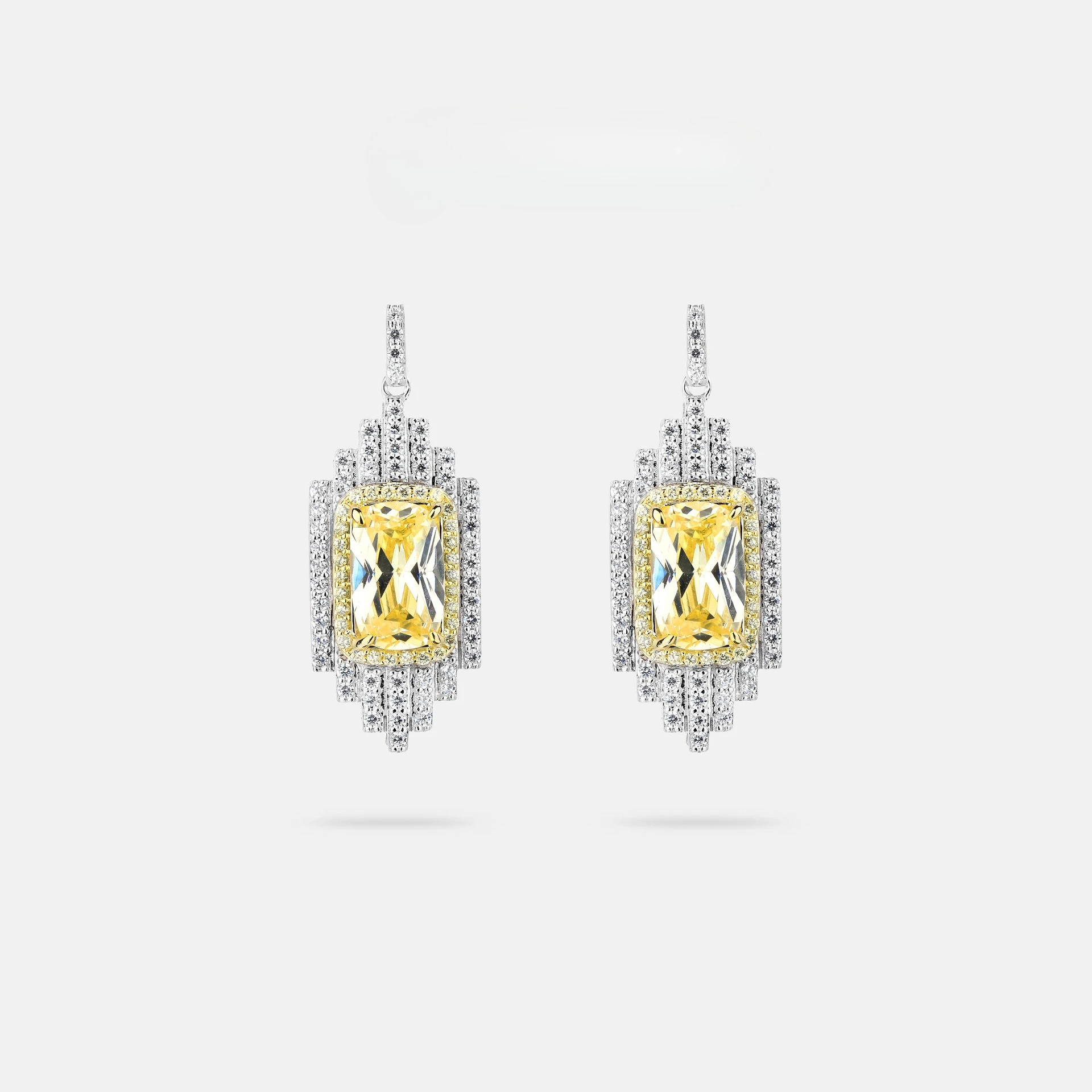 New S925 Silver Ear Nail Light Luxury Premium Plated Platinum Inlaid High Carbon Diamond Jewelry Wedding Jewelry
New S925 Silver Ear Nail Light Luxury Premium Plated Platinum Inlaid High Carbon Diamond Jewelry Wedding Jewelry