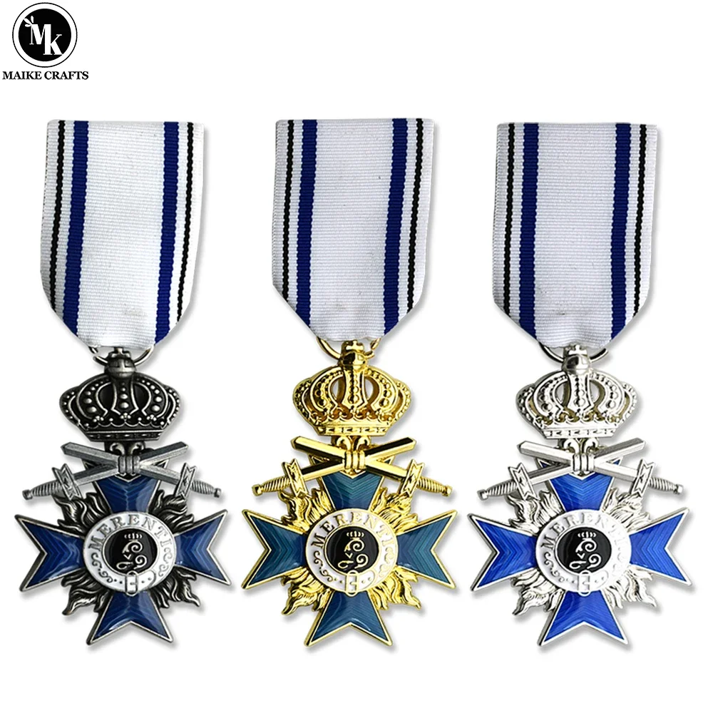 German Prussian Bavarian Crown Cross Medal Metal Double Sided Enamel Decoration Badge Commemorative Military Badge Collectible
German Prussian Bavarian Crown Cross Medal Metal Double Sided Enamel Decoration Badge Commemorative Military Badge Collectible
