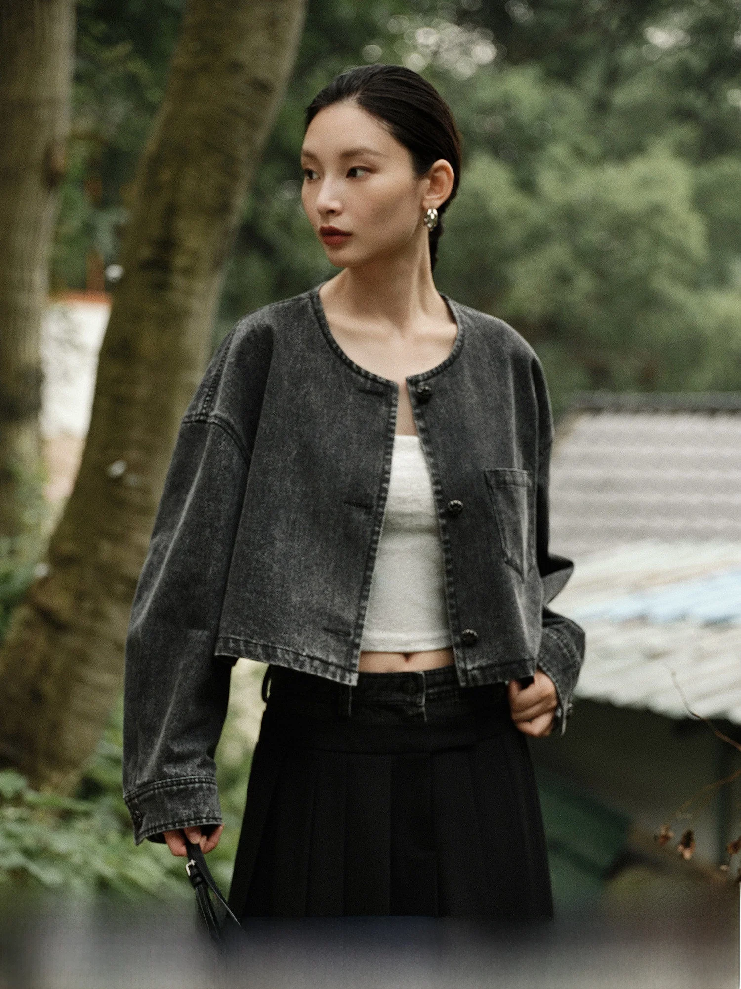 Retro round Neck Denim Jacket Women's Spring New Style Versatile Slimming High Length Jacket Cotton Polyester Blend Casual Wear
Retro round Neck Denim Jacket Women's Spring New Style Versatile Slimming High Length Jacket Cotton Polyester Blend Casual Wear
