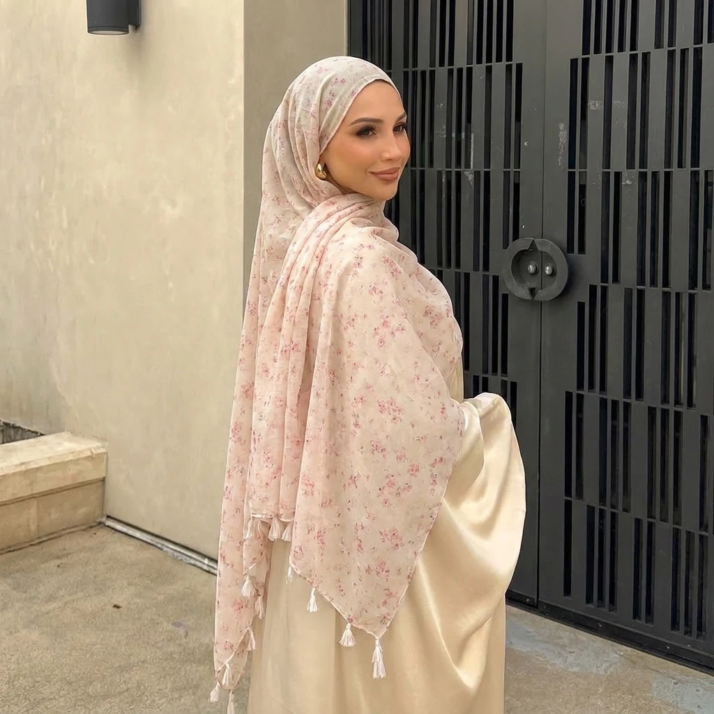 2026 New Fashion Summer Women Scarf Bohemia Flower Beach Hijab Shawls and Wraps Female Foulard Echarpe Designer Pashmina Bandana
2026 New Fashion Summer Women Scarf Bohemia Flower Beach Hijab Shawls and Wraps Female Foulard Echarpe Designer Pashmina Bandana