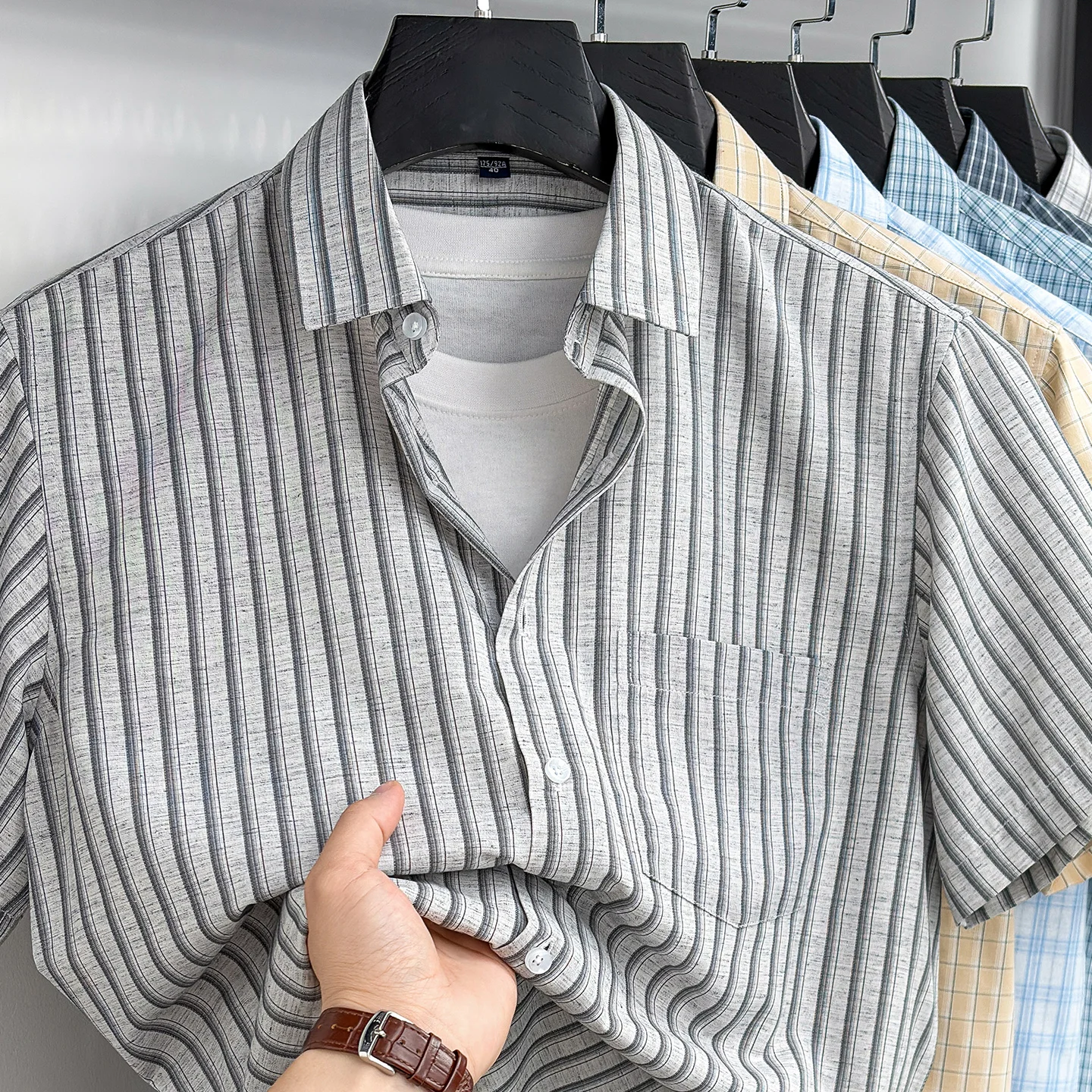 Linen+Cotton Summer Men's Plaid Stripe Shirt Short Sleeve Comfortable Thin Casual Soft New Fashion Business Office Male Clothing
Linen+Cotton Summer Men's Plaid Stripe Shirt Short Sleeve Comfortable Thin Casual Soft New Fashion Business Office Male Clothing