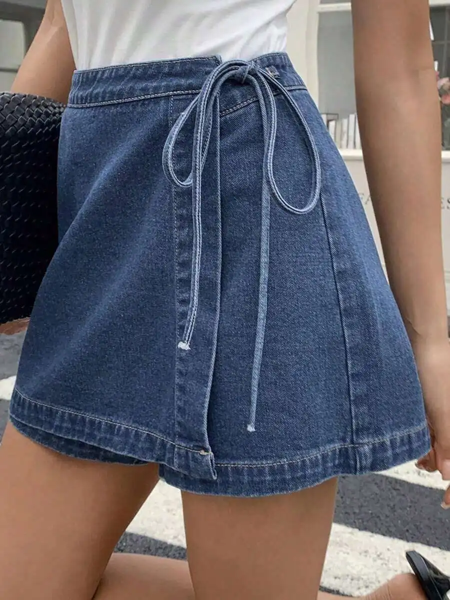 Womens Casual Knotted Denim Shorts
Womens Casual Knotted Denim Shorts
