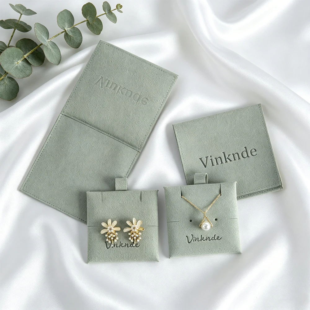 20/50/100Pcs Custom Logo Microfiber Velvet Pouch Jewelry Packaging Gift Bag Earrings Rings Necklace Insert Pad 6x6cm Card Bulk
20/50/100Pcs Custom Logo Microfiber Velvet Pouch Jewelry Packaging Gift Bag Earrings Rings Necklace Insert Pad 6x6cm Card Bulk