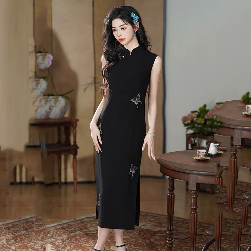 Черное длинное платье Cheongsam без рукавов с вышивкой бабочкой в китайском стиле, улучшенное новое женское летнее Ципао в стиле ретро
Черное длинное платье Cheongsam без рукавов с вышивкой бабочкой в китайском стиле, улучшенное новое женское летнее Ципао в стиле ретро
