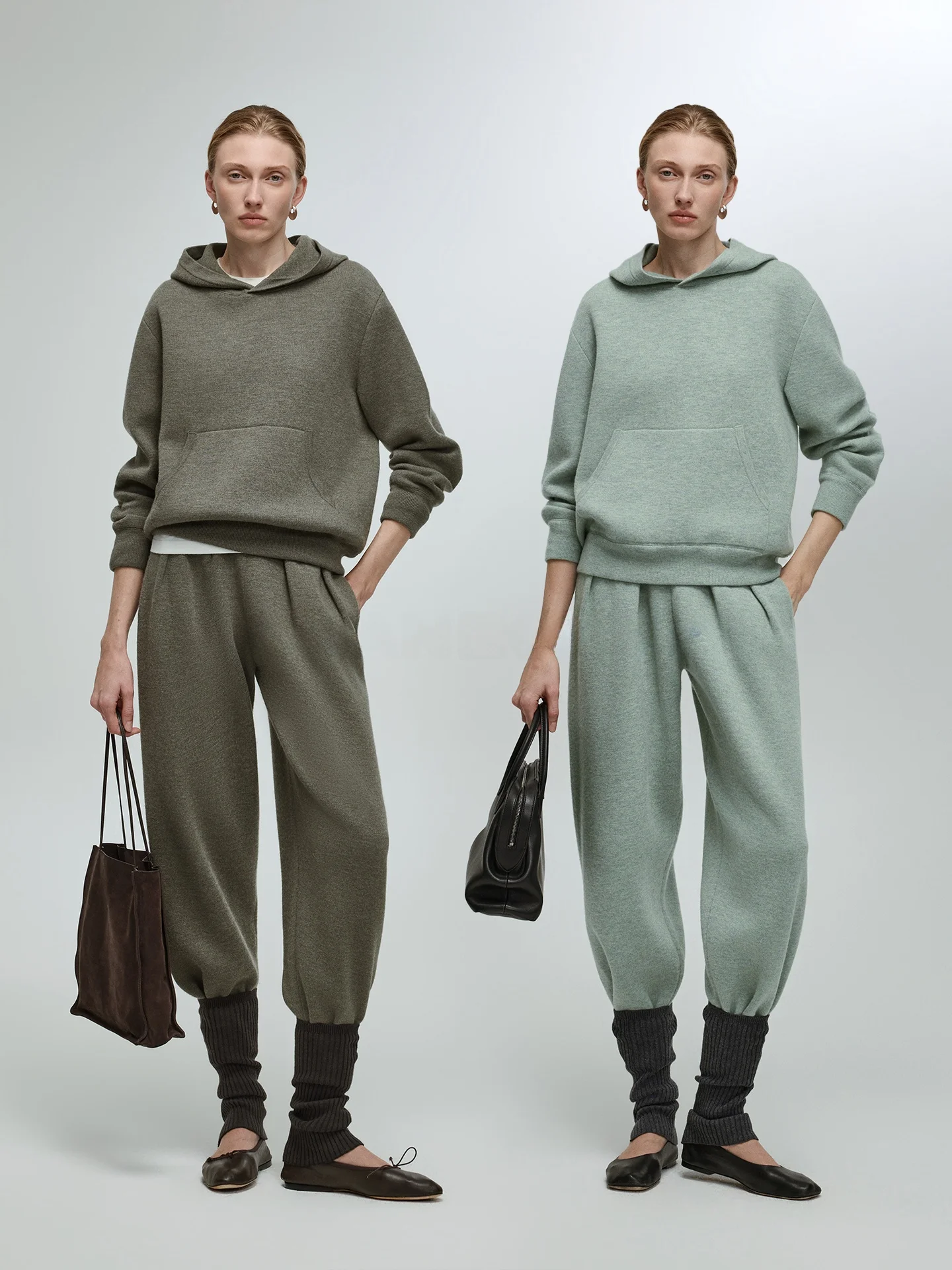 CHANDOOIVY Australian Ultrine Wool Heavyweight Double Knit Hoodie Casual Knitted Pants Set Women's Commute Sle Loose Fit
CHANDOOIVY Australian Ultrine Wool Heavyweight Double Knit Hoodie Casual Knitted Pants Set Women's Commute Sle Loose Fit