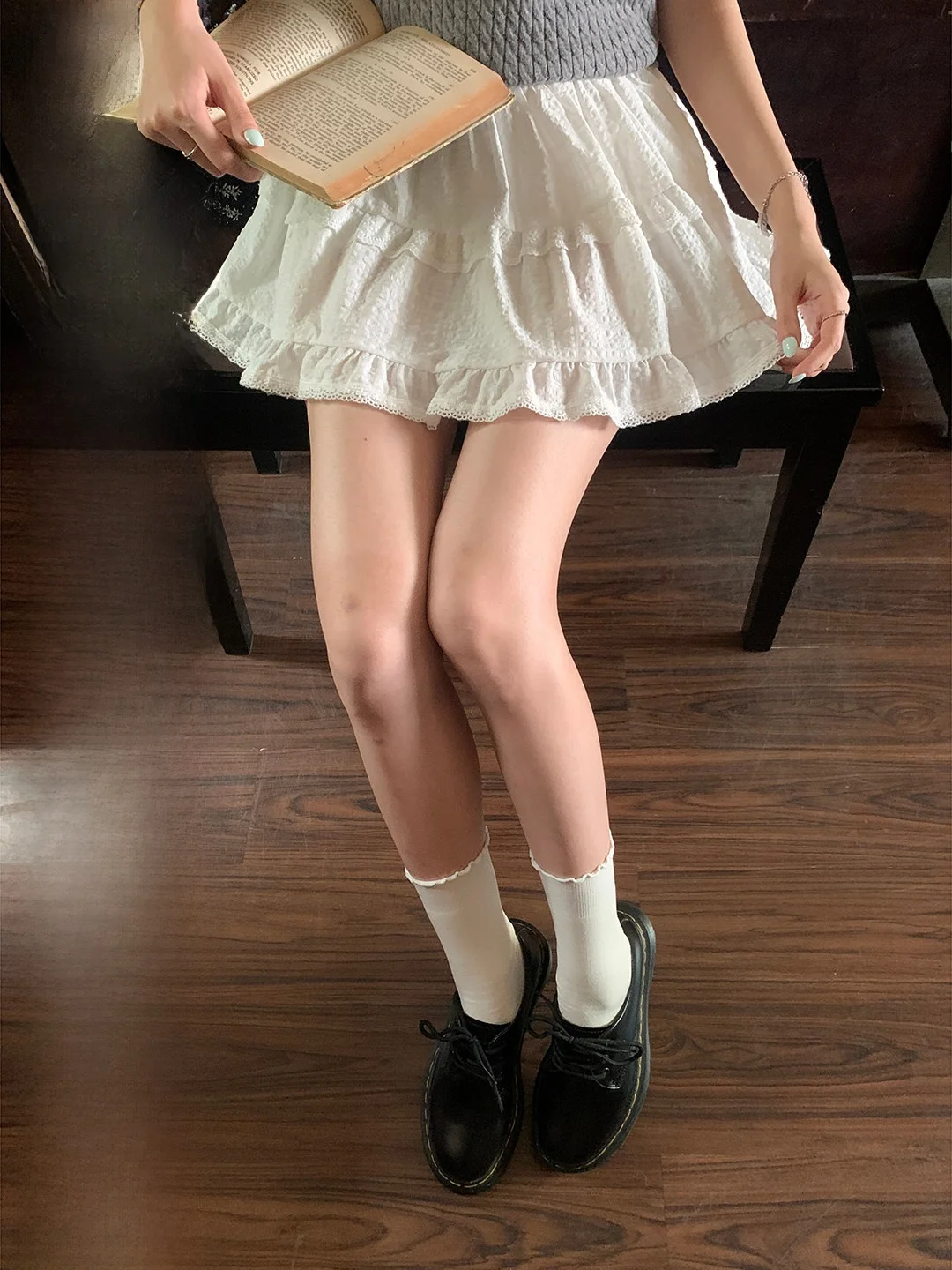 Lush Lace Ballet Style Skirt Women's Loose Fit Half-length Skirts Breathable Skin-friendly Cotton Polyester Blend
Lush Lace Ballet Style Skirt Women's Loose Fit Half-length Skirts Breathable Skin-friendly Cotton Polyester Blend