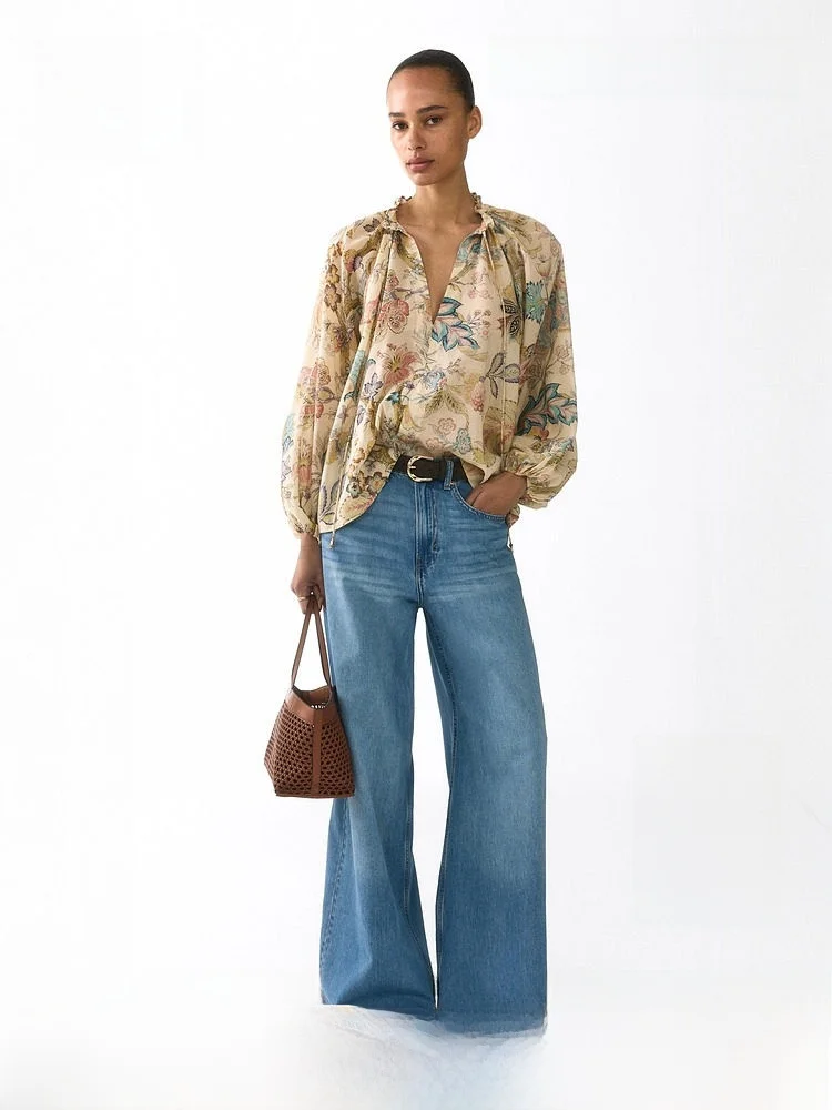 H&M Women's Shirt Summer 2026 Casual Style Loose Fit Cotton Blend Fashionable Wood Grain V Neck Long Sleeve Casual Shirt
H&M Women's Shirt Summer 2026 Casual Style Loose Fit Cotton Blend Fashionable Wood Grain V Neck Long Sleeve Casual Shirt