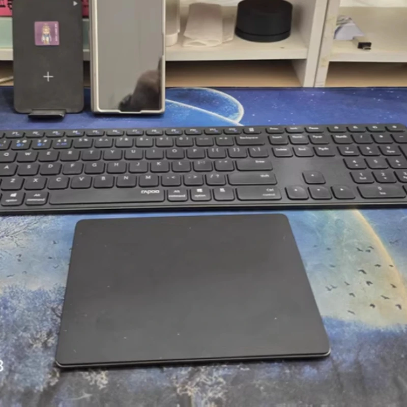 Новый сенсорный трекпад Miaokong 3-го поколения, плоский, сменный, беспроводной (Bluetooth 2.4G) и проводной, внешний, с управлением жестами, для iPad и ноутбуков
Новый сенсорный трекпад Miaokong 3-го поколения, плоский, сменный, беспроводной (Bluetooth 2.4G) и проводной, внешний, с управлением жестами, для iPad и ноутбуков