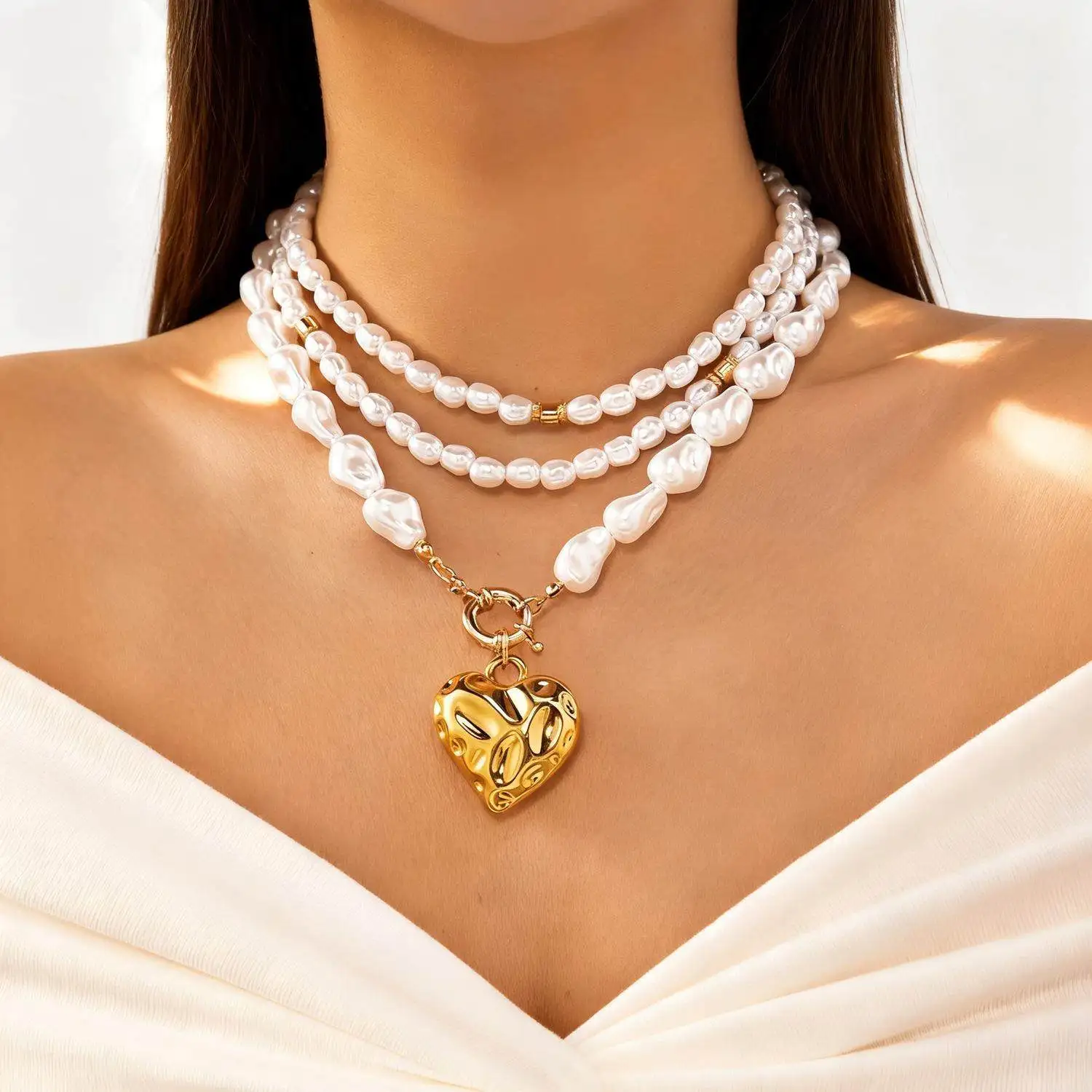 Набор модных жемчужных ожерелий, подвеска в форме сердца, цепочка через плечо, женские украшения, плоский бисер, простой дизайн
Набор модных жемчужных ожерелий, подвеска в форме сердца, цепочка через плечо, женские украшения, плоский бисер, простой дизайн