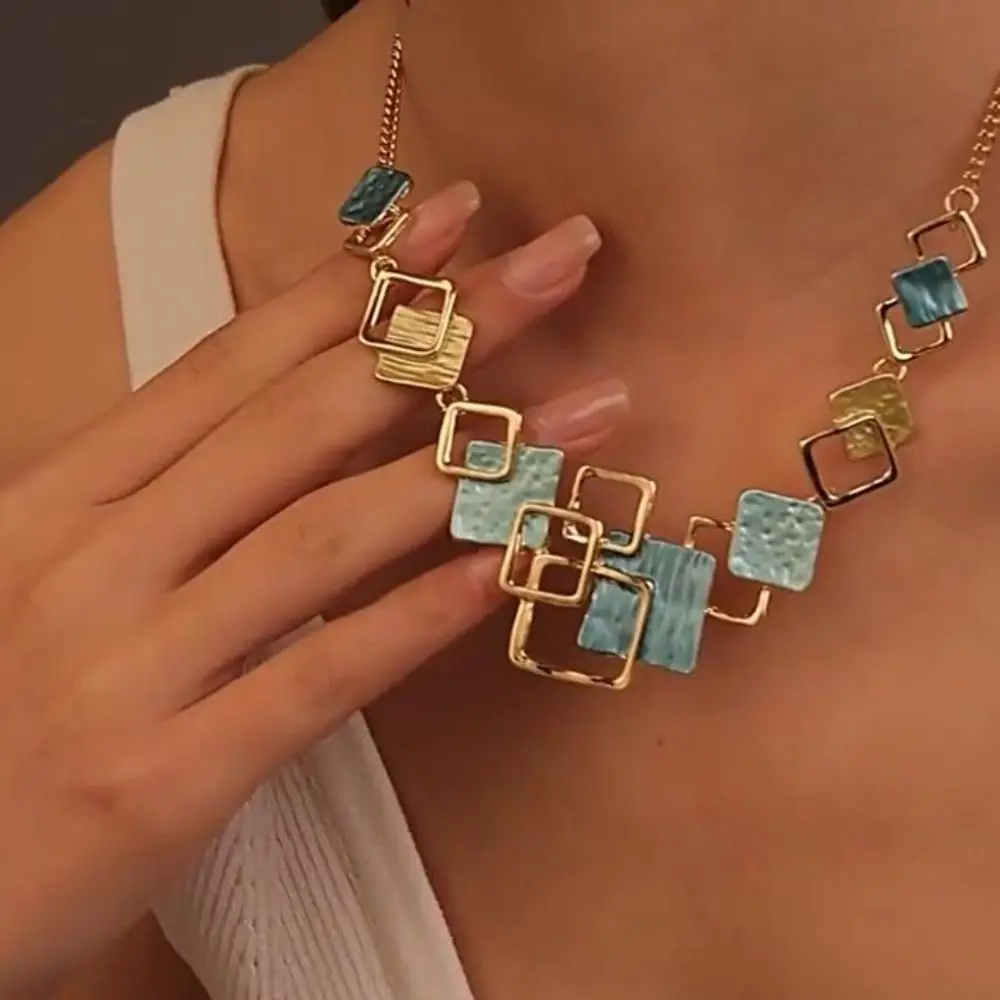Geometric Necklace Bracelet Earrings Hollow Out Vintage Square Bracelet Metal Textured Vintage Colored Necklace Party
Geometric Necklace Bracelet Earrings Hollow Out Vintage Square Bracelet Metal Textured Vintage Colored Necklace Party