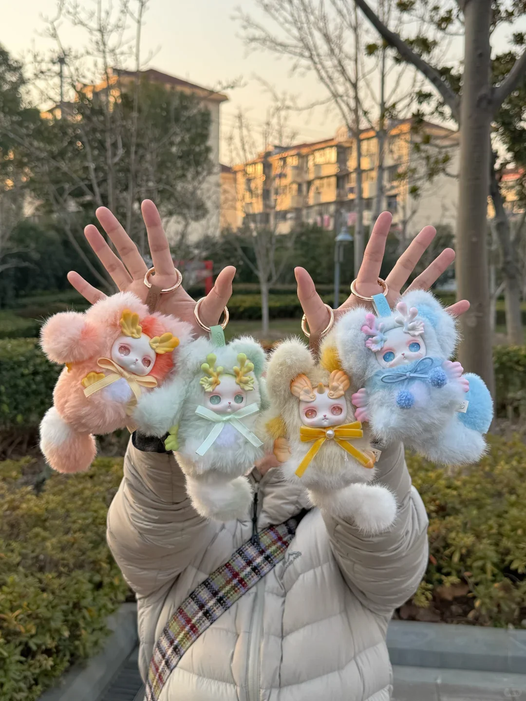 2026 New Loloan The Dream Float In The World Series Blind Box Exquisite And Beautiful Toys Keychain Trendy Collectible Figurines
2026 New Loloan The Dream Float In The World Series Blind Box Exquisite And Beautiful Toys Keychain Trendy Collectible Figurines