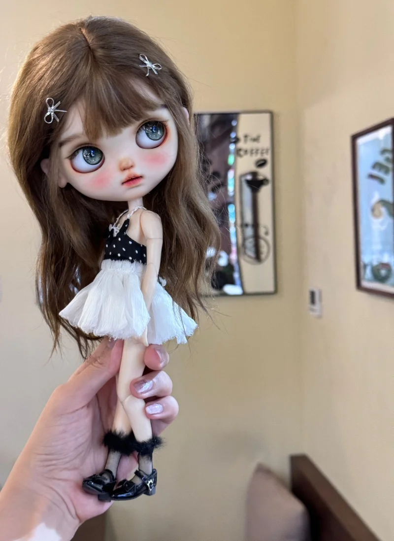 Blythe OB24 azone 19 размер, можно носить кукольную Одежду в горошек, цельная юбка, танцевальное платье, аксессуары для кукол
Blythe OB24 azone 19 размер, можно носить кукольную Одежду в горошек, цельная юбка, танцевальное платье, аксессуары для кукол