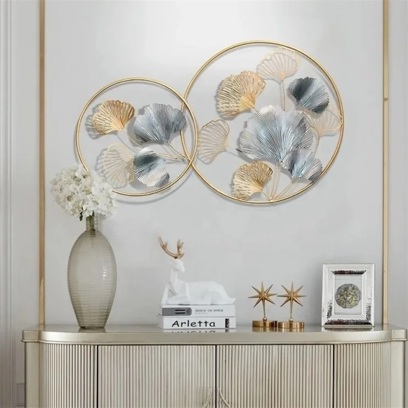 Новейший роскошный искусственный цветочный дизайн интерьера металлическое круглое украшение для дома
Новейший роскошный искусственный цветочный дизайн интерьера металлическое круглое украшение для дома