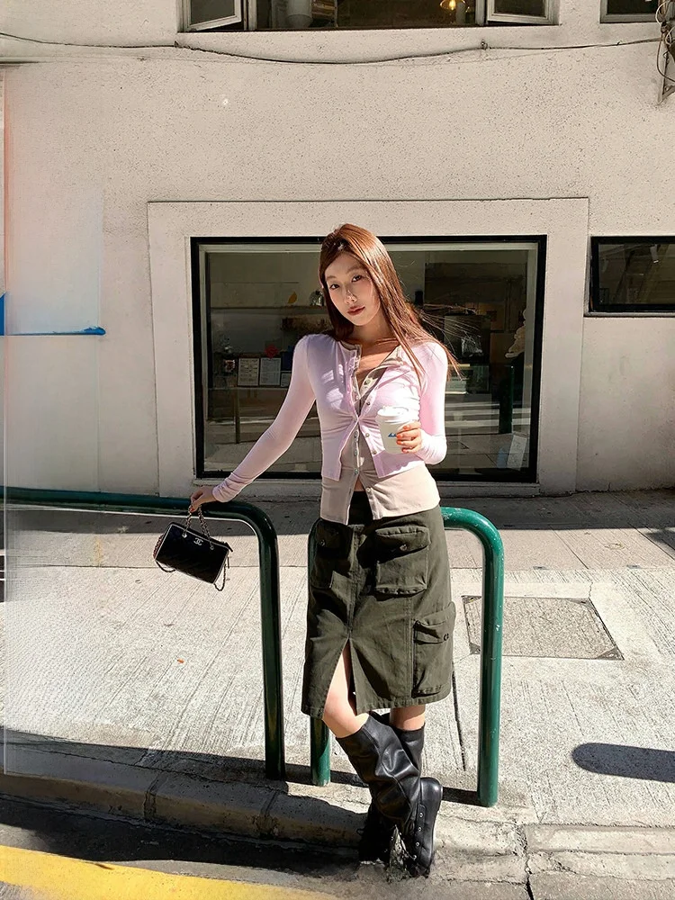 Юбка Ranwear повседневная, с высокой талией, А-силуэта, с разрезом спереди, из хлопка, для работы и повседневной носки, прямого кроя
Юбка Ranwear повседневная, с высокой талией, А-силуэта, с разрезом спереди, из хлопка, для работы и повседневной носки, прямого кроя