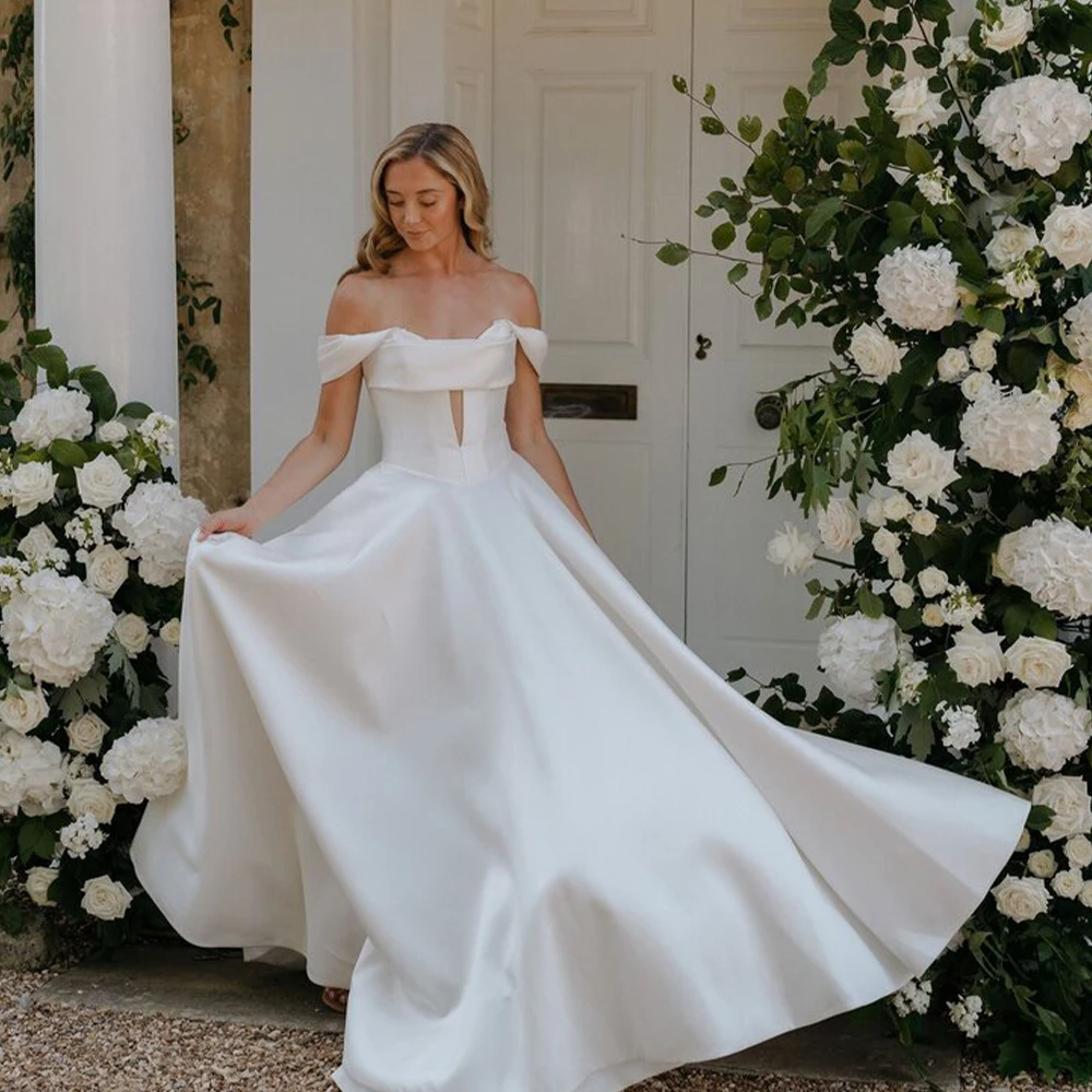 Elegant Off The Shoulder Sweethart Luxurious Satin A Line Wedding Dresses Sweep Train Custom Made 2025 Rode De Morrie
Elegant Off The Shoulder Sweethart Luxurious Satin A Line Wedding Dresses Sweep Train Custom Made 2025 Rode De Morrie