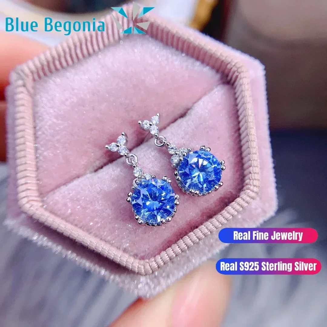 1CT 100% Blue Moissanite Earrings 6.5mm VVS1 Lab Diamond Party Gift for Woman Real 925 Soild Sterling Silver
1CT 100% Blue Moissanite Earrings 6.5mm VVS1 Lab Diamond Party Gift for Woman Real 925 Soild Sterling Silver