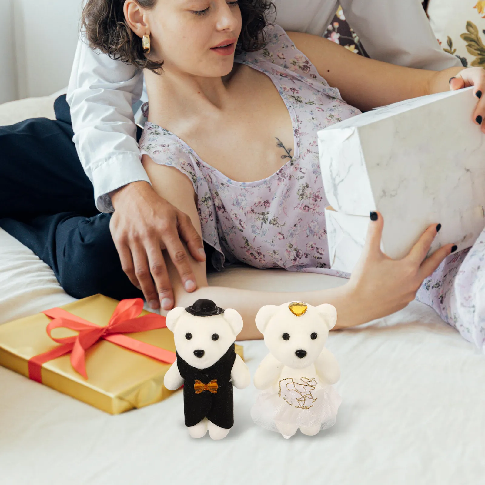 5Pairs Adorable Mini Bear Stuffed Animal Set Soft Comfortable Safe Material Cute Decor for Wedding Car Home Coffee Shop Bedroom
5Pairs Adorable Mini Bear Stuffed Animal Set Soft Comfortable Safe Material Cute Decor for Wedding Car Home Coffee Shop Bedroom