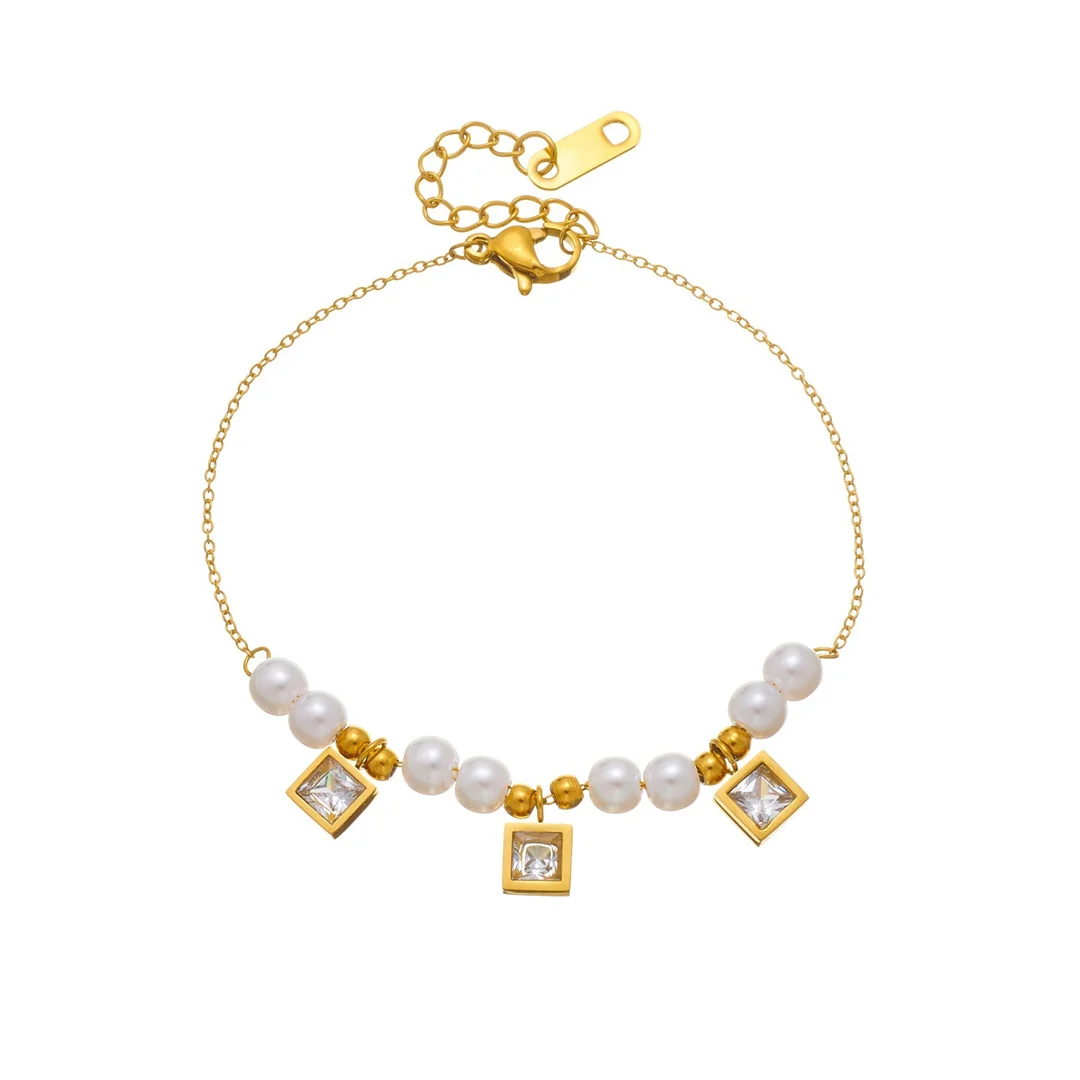 Punk Zirconia Square and Simulated Pearl Charm Bracelet Female Gold Color Stainless Steel Chain Link Bracelet for Woman Jewelry
Punk Zirconia Square and Simulated Pearl Charm Bracelet Female Gold Color Stainless Steel Chain Link Bracelet for Woman Jewelry