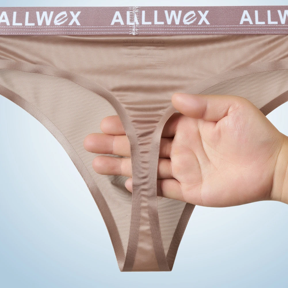 Men Ice Silk Smooth Sexy Underwear Bulge Pouch Seamless Hot Hot Lingerie Knickers Underpants Men G-string Thongs Men's Clothing
Men Ice Silk Smooth Sexy Underwear Bulge Pouch Seamless Hot Hot Lingerie Knickers Underpants Men G-string Thongs Men's Clothing