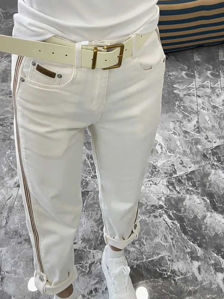 2025 Spring/Summer New Striped Vertical Bar Haren Pants Women's Stylish Large Size Slimming High Waist Leisure Jeans
2025 Spring/Summer New Striped Vertical Bar Haren Pants Women's Stylish Large Size Slimming High Waist Leisure Jeans