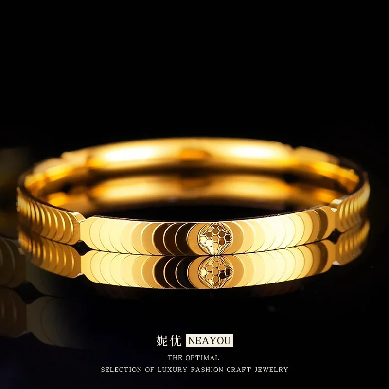 CNC craft 24K real gold high-value flashing dragon scale four-leaf clover step 9999 women's bracelet
CNC craft 24K real gold high-value flashing dragon scale four-leaf clover step 9999 women's bracelet