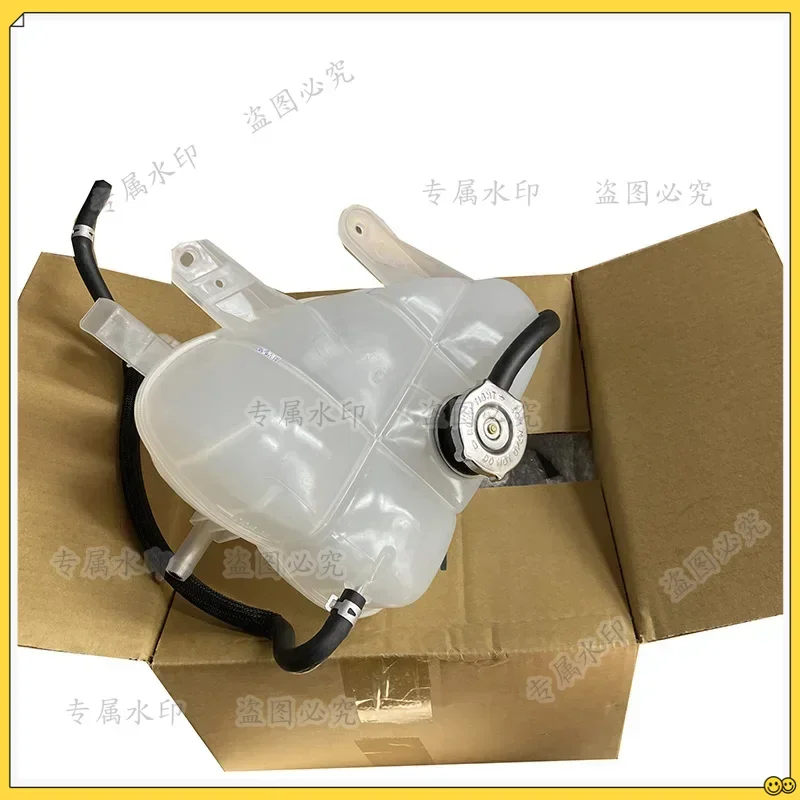 Новый расширительный бачок для охлаждающей жидкости 55037999AI для Jeep Grand Cherokee 2014-2015
Новый расширительный бачок для охлаждающей жидкости 55037999AI для Jeep Grand Cherokee 2014-2015