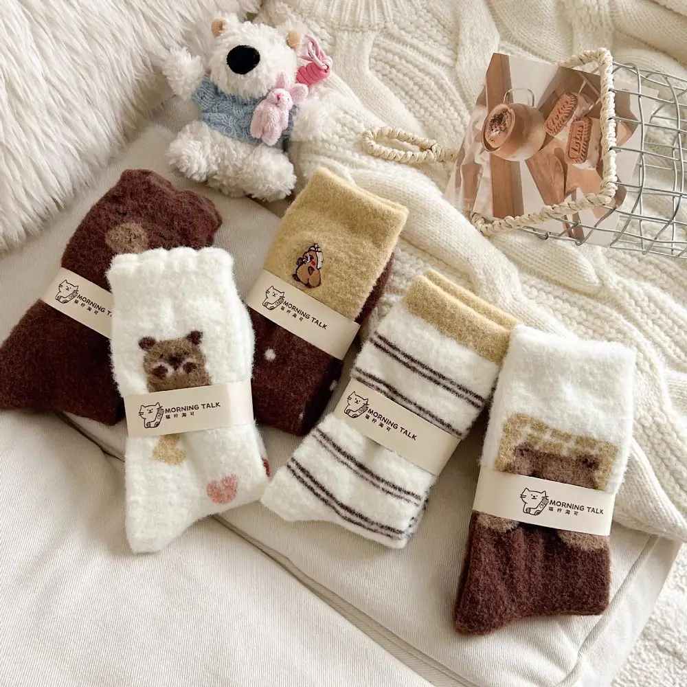 Cute Cartoon Capybara Socks Warm Floor Socks Thickened Soft Winter Sleep Socks For Women Girls
Cute Cartoon Capybara Socks Warm Floor Socks Thickened Soft Winter Sleep Socks For Women Girls