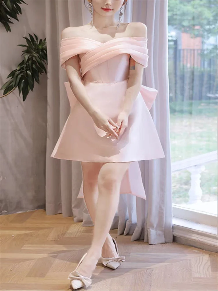 Hot Selling Off Shoulder Neckline Short Sleeves Satin A-Line Evening Dress Open Back Zipper With Bow Mini Length Gown For Women
Hot Selling Off Shoulder Neckline Short Sleeves Satin A-Line Evening Dress Open Back Zipper With Bow Mini Length Gown For Women