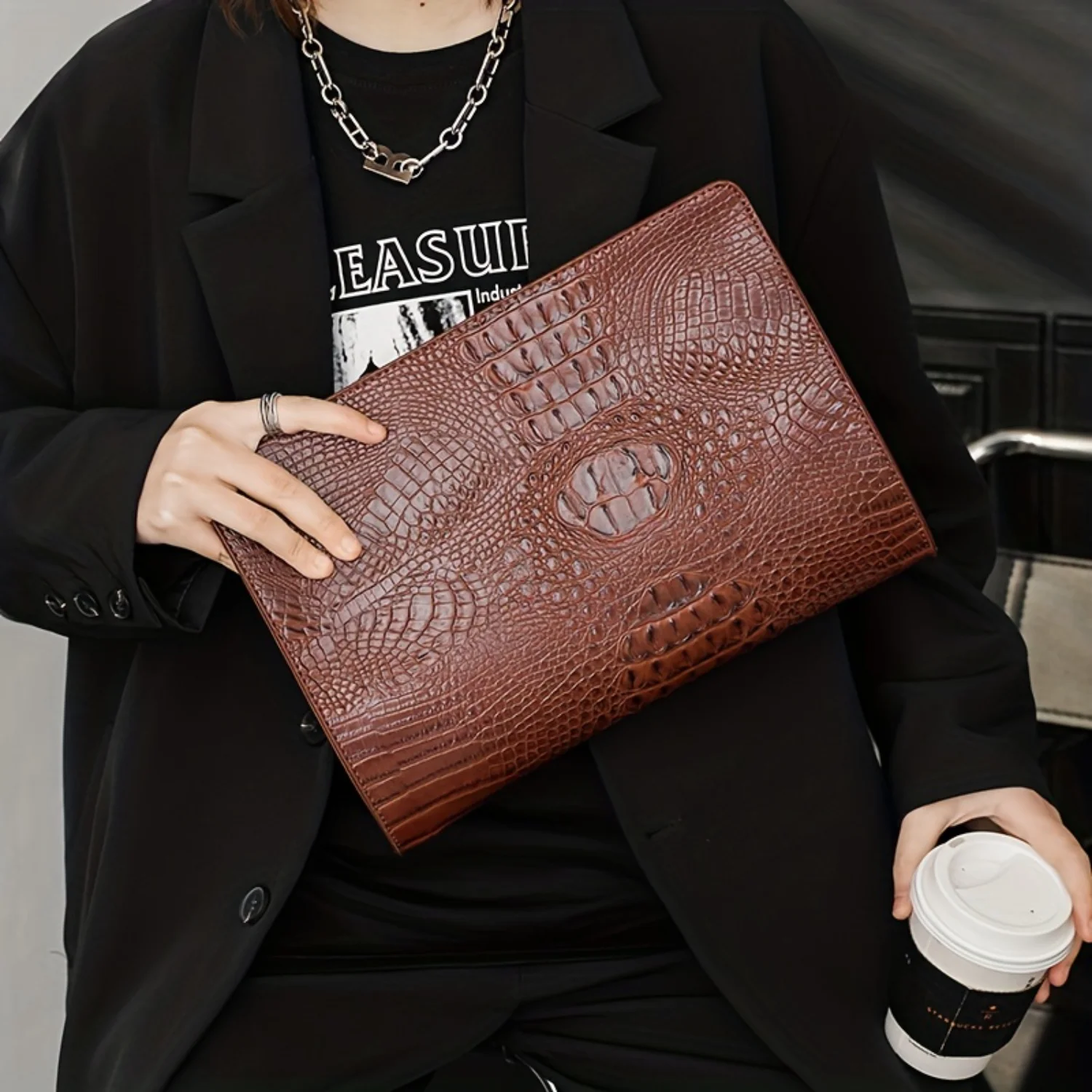 Crocodile Pattern Envelope Clutch Bag - Trendy PU Leather - Casual Handbag for Documents
Crocodile Pattern Envelope Clutch Bag - Trendy PU Leather - Casual Handbag for Documents