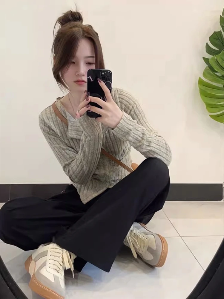 Sweaters Jumpers Cardigans Womens Glitter Lyocell Vertical Rib Baggy Y2K Retro 2000S Millennium Streetwear Fashion Button-Up Ins
Sweaters Jumpers Cardigans Womens Glitter Lyocell Vertical Rib Baggy Y2K Retro 2000S Millennium Streetwear Fashion Button-Up Ins