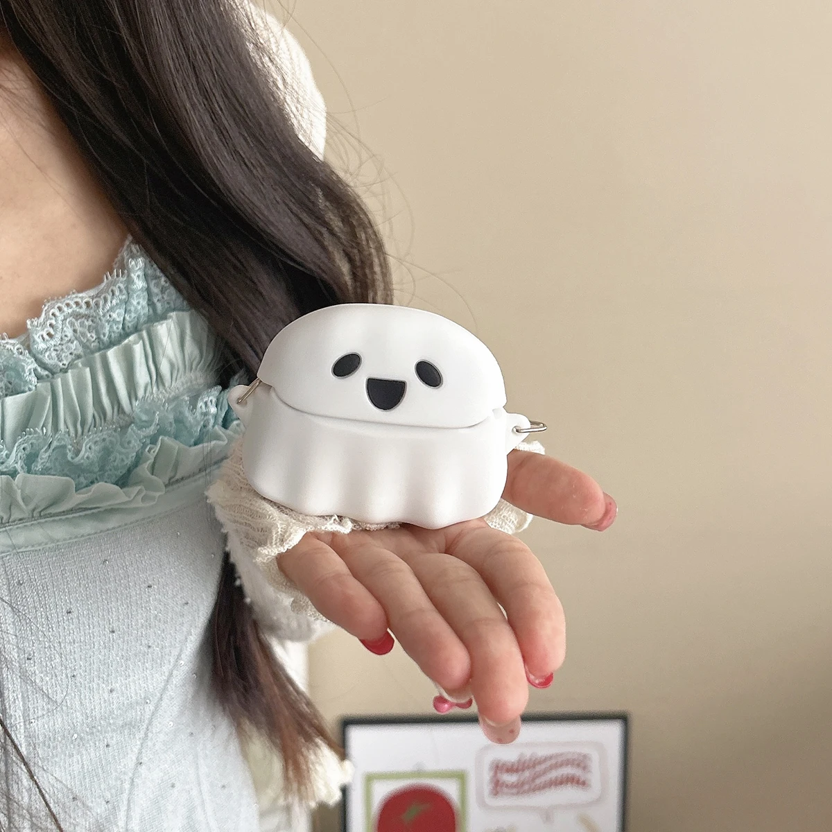 Interesting Ghost Silicone Earphone Cover for Samsung Galaxy Buds3/3pro Comfortable Touch Earphone Case Earphone Accessories
Interesting Ghost Silicone Earphone Cover for Samsung Galaxy Buds3/3pro Comfortable Touch Earphone Case Earphone Accessories