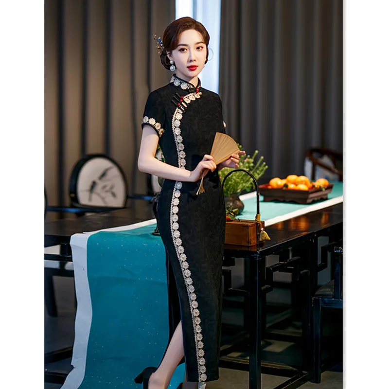 Retro Improve Chinese Style Long Lace Cheongsam Qi Pao Summer New Women's plus Size Black
Retro Improve Chinese Style Long Lace Cheongsam Qi Pao Summer New Women's plus Size Black