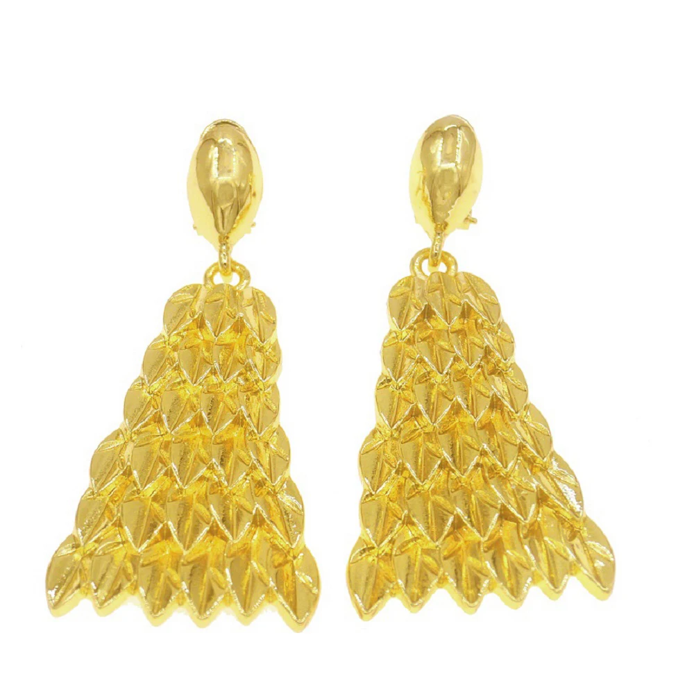 Vintage Fashion Crystal Earrings for Women Silver Gold Color Big Metal Drop Geometric Earrings Trendy Jewelry Gifts New Arrivals
Vintage Fashion Crystal Earrings for Women Silver Gold Color Big Metal Drop Geometric Earrings Trendy Jewelry Gifts New Arrivals