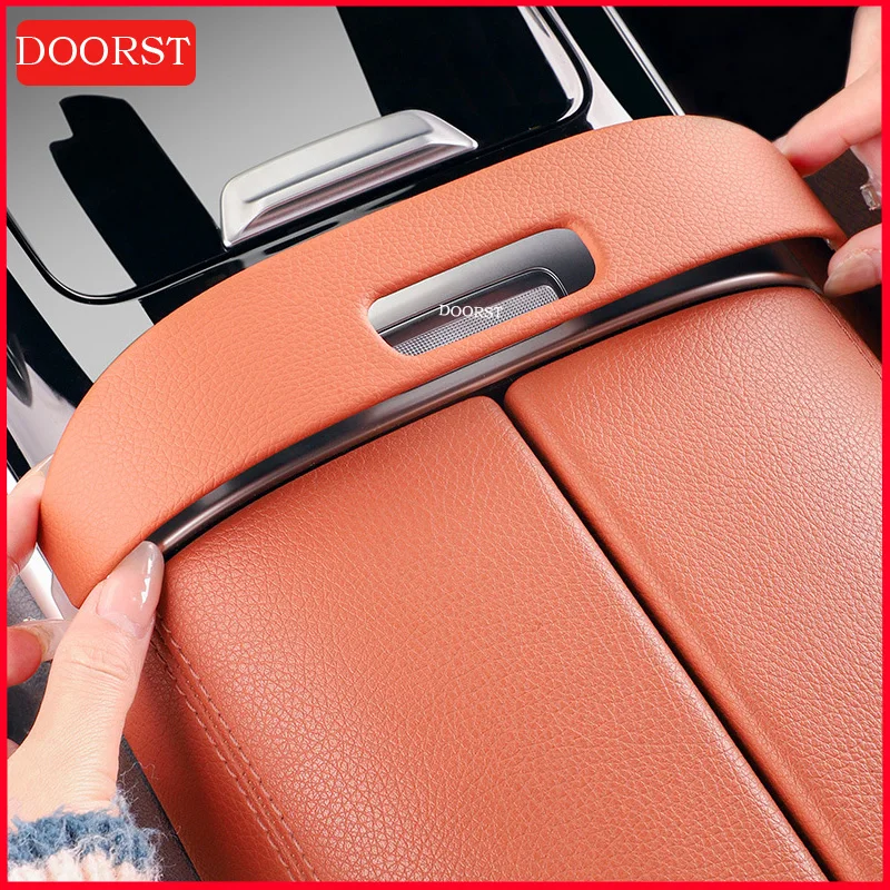 For Mercedes Benz C CLE GLC Class W206 X254 Leather Style Car Armrest Box Switch Cover Trim Interior Modification Accessories
For Mercedes Benz C CLE GLC Class W206 X254 Leather Style Car Armrest Box Switch Cover Trim Interior Modification Accessories