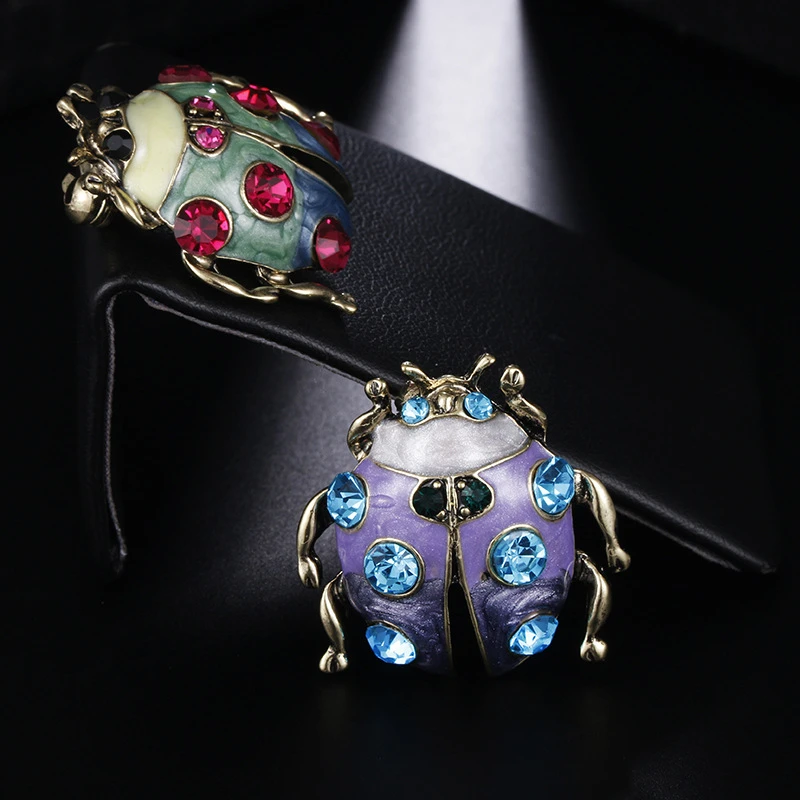 Anime Jojo Giorno Giovanna Ladybug Cosplay Badge Alloy Diamond Brooch Lapel Pin Unique Jewelry Costume Bag Accessory Prop
Anime Jojo Giorno Giovanna Ladybug Cosplay Badge Alloy Diamond Brooch Lapel Pin Unique Jewelry Costume Bag Accessory Prop
