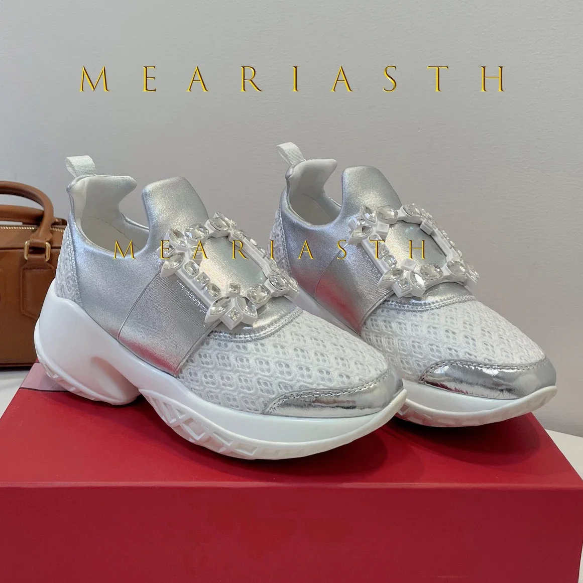 2025 New Arrival Top Quality Mesh Round-Toe platform Thick Sole Sneakers Shoes Square-Button Casual Tennis Shoes Walk Shoes
2025 New Arrival Top Quality Mesh Round-Toe platform Thick Sole Sneakers Shoes Square-Button Casual Tennis Shoes Walk Shoes