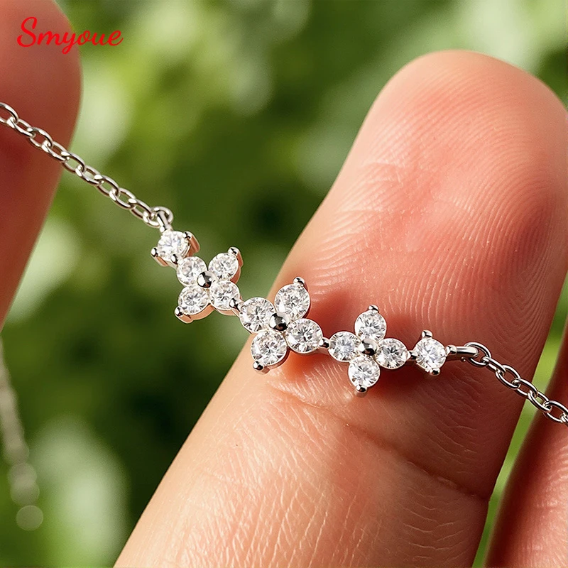 Smyoue Flowers All Moissanite Necklace Gradient Smile Pendant for Women Girls Birthday Gift Couple Jewelry S925 Sterling Silver
Smyoue Flowers All Moissanite Necklace Gradient Smile Pendant for Women Girls Birthday Gift Couple Jewelry S925 Sterling Silver